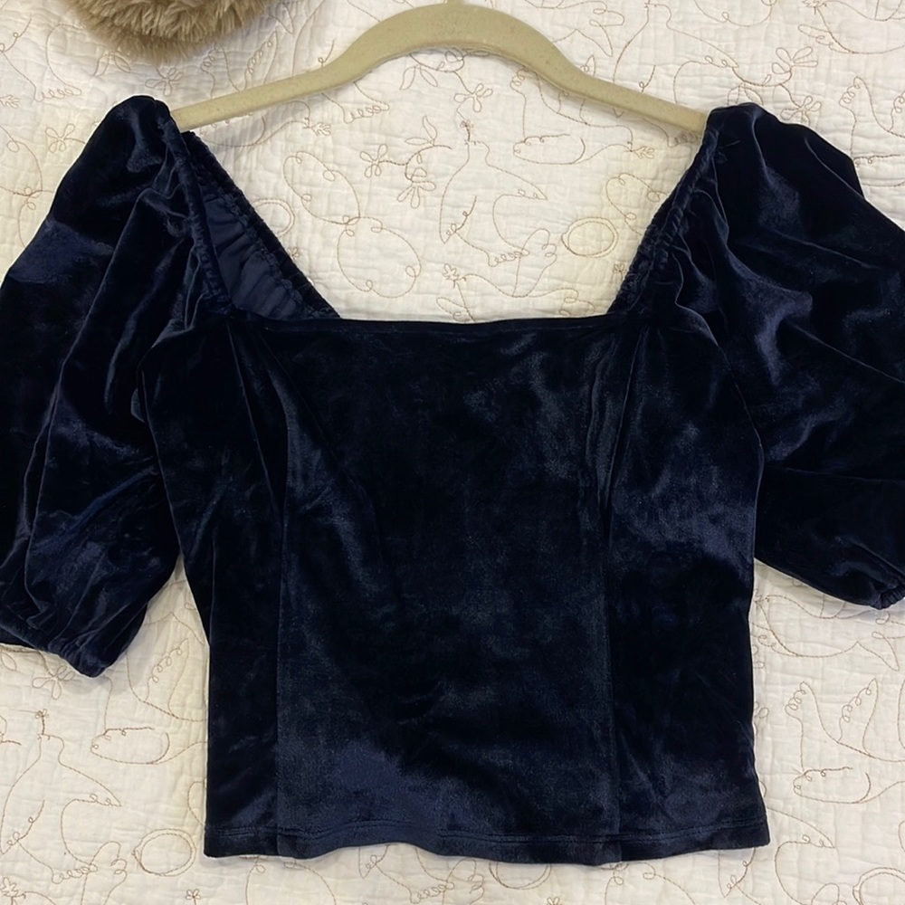 velvet top